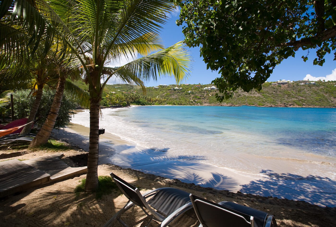 lo-damour-beach-2
